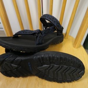 Men's Teva sandals sz 12 almost new!
